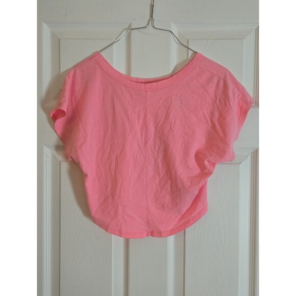 Lot Of 2 Crop Tops Lavender Neon Pink Miami Medium LA Tees Large Heart Summer - Picture 13 of 16